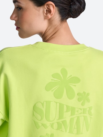 Rich & Royal - Sweatshirt em verde
