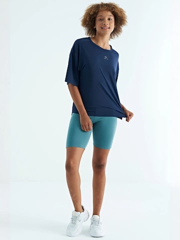 Maglietta di Tommy Life in blu: frontale