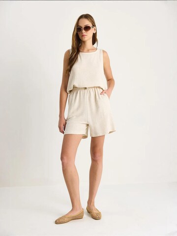 Pantalons de tailleur Bianco Lucci en beige