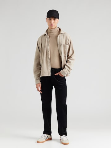 s.Oliver Regular Trousers in Black