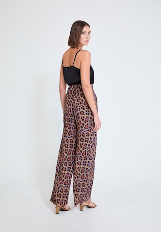 Lola Casademunt - Loosefit Pantalón en marrón