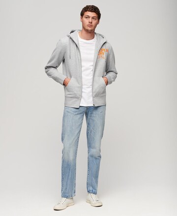 Giacca di felpa 'Brand Mark' di Superdry in grigio