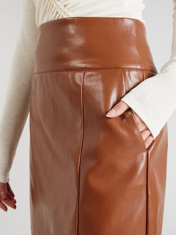 Esqualo Skirt in Brown