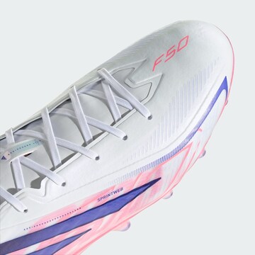Chaussure de foot 'F50 Hyperfast Pro' ADIDAS PERFORMANCE en blanc