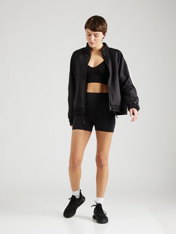 4F Skinny Sportshorts 'FNK' in Schwarz