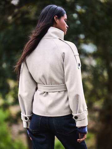 Bershka Between-seasons coat in Beige