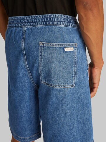 Calvin Klein Jeans Loosefit Jeans i blå