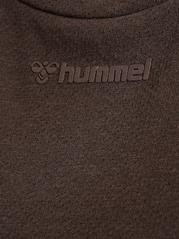 Hummel Функциональная футболка 'VANJA' в Коричневый