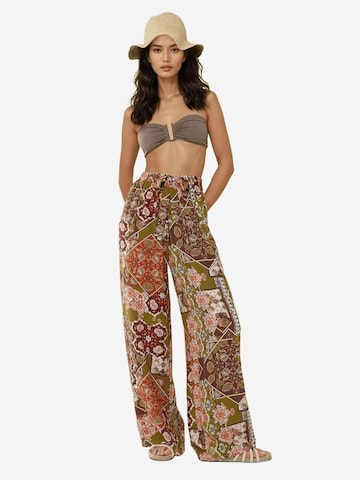 Hiccup Pants in Brown: front