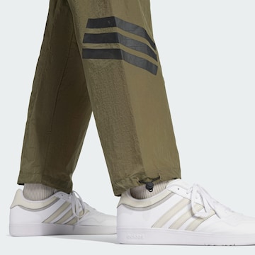 ADIDAS SPORTSWEAR Loosefit Byxa 'Future Icons' i grön