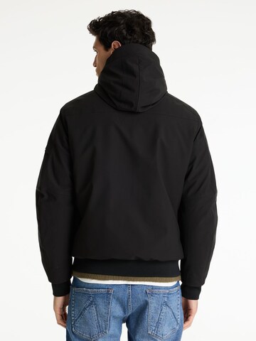 Veste d’hiver 'Return Valley' CHASIN' en noir