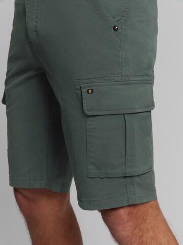 No Excess Regular Trousers in Green