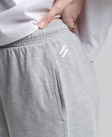 Superdry Regular Broek 'Code Core' in Grijs