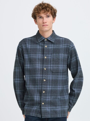 Coupe regular Chemise ' CFLotus ' Casual Friday en bleu