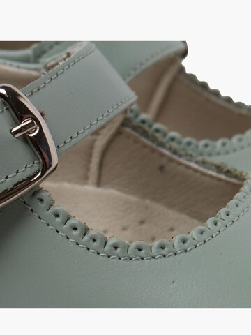 Pisamonas - Bailarina en verde