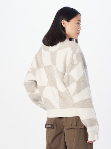 WEEKDAY Pullover 'Aggie' in Beige