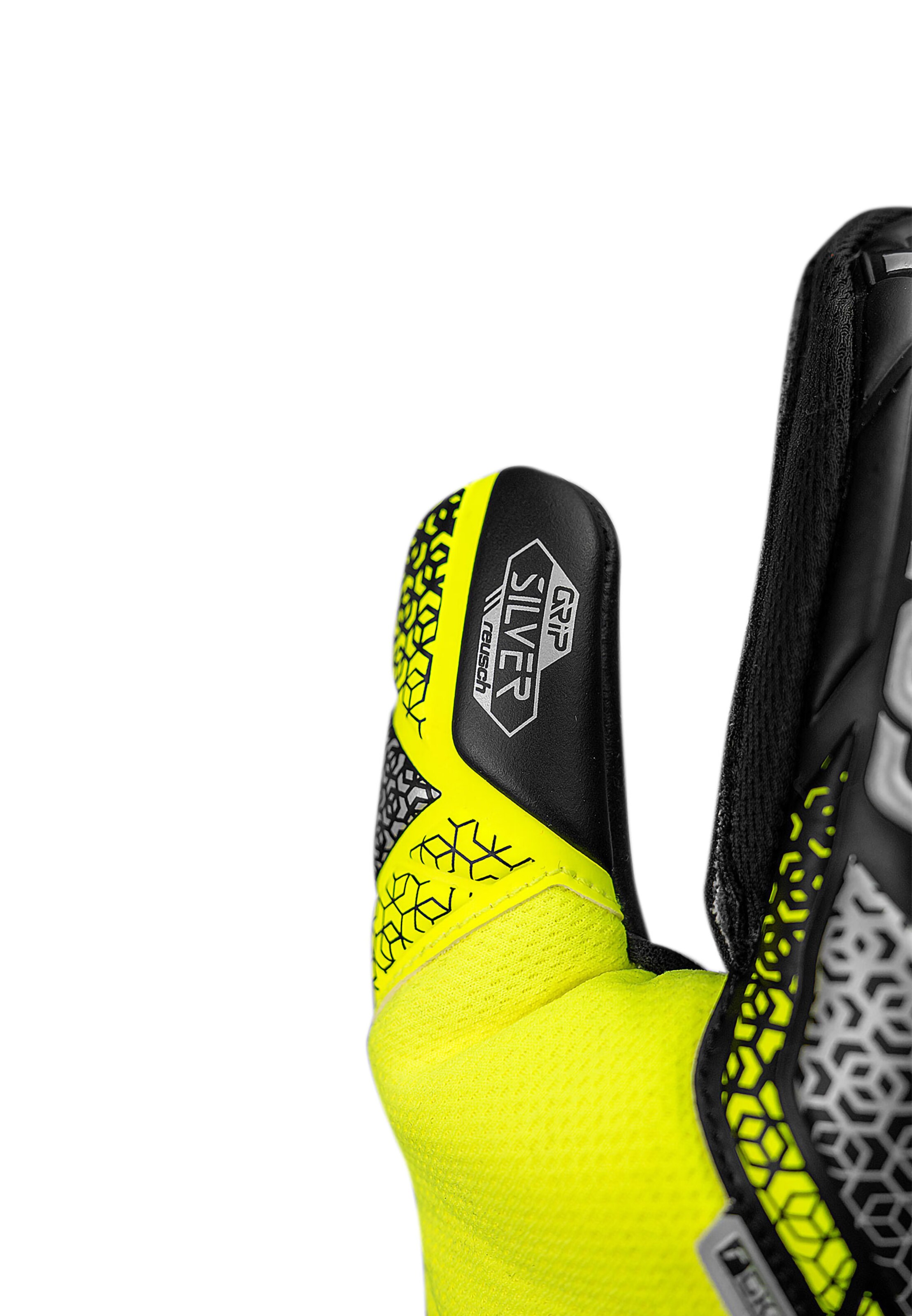 REUSCH Sporthandschoenen 'Attrakt Silver' in Geel