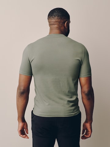 T-Shirt Next en vert