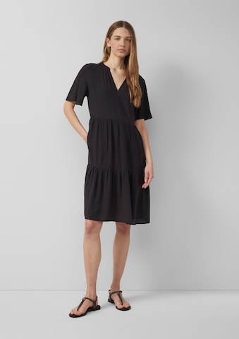 s.Oliver Kleid in Schwarz: Vorderseite
