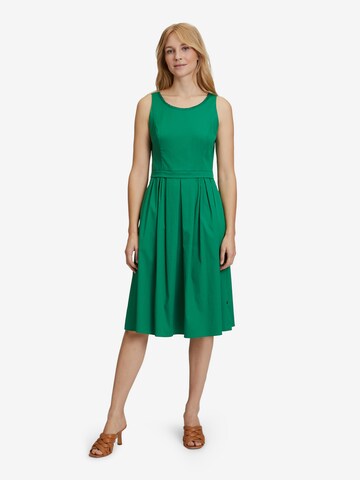 Robe Vera Mont en vert : devant