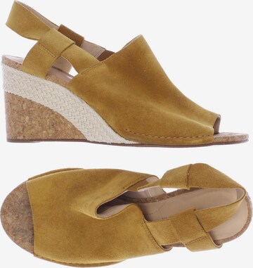 CLARKS Sandals & High-Heeled Sandals in 39 in Yellow: front