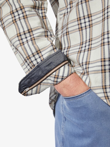 Charles Colby Comfort Fit Hemd 'Duke Lysandric' in Weiß