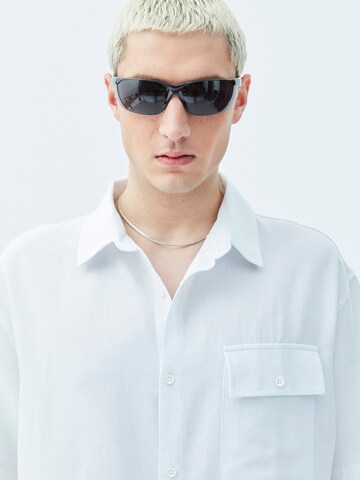 VAMOS CLO Comfort fit Button Up Shirt in White