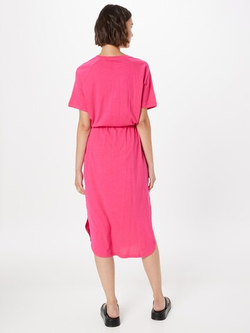 Robe DKNY en rose