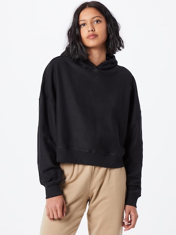 Urban Classics Sweatshirt in Black: front