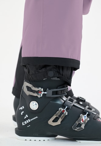 SLOPE Regular Outdoor trousers in Purple