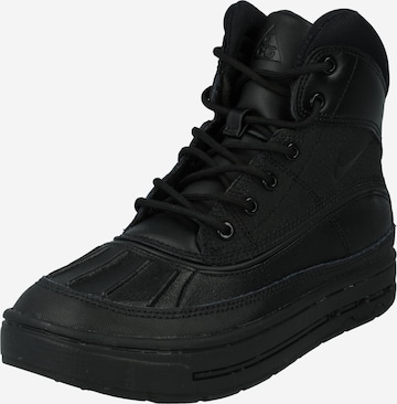 Nike Sportswear Tennarit 'Woodside' värissä musta: edessä