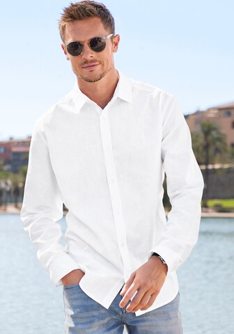 Regular fit Camicia di JOHN DEVIN in bianco: frontale