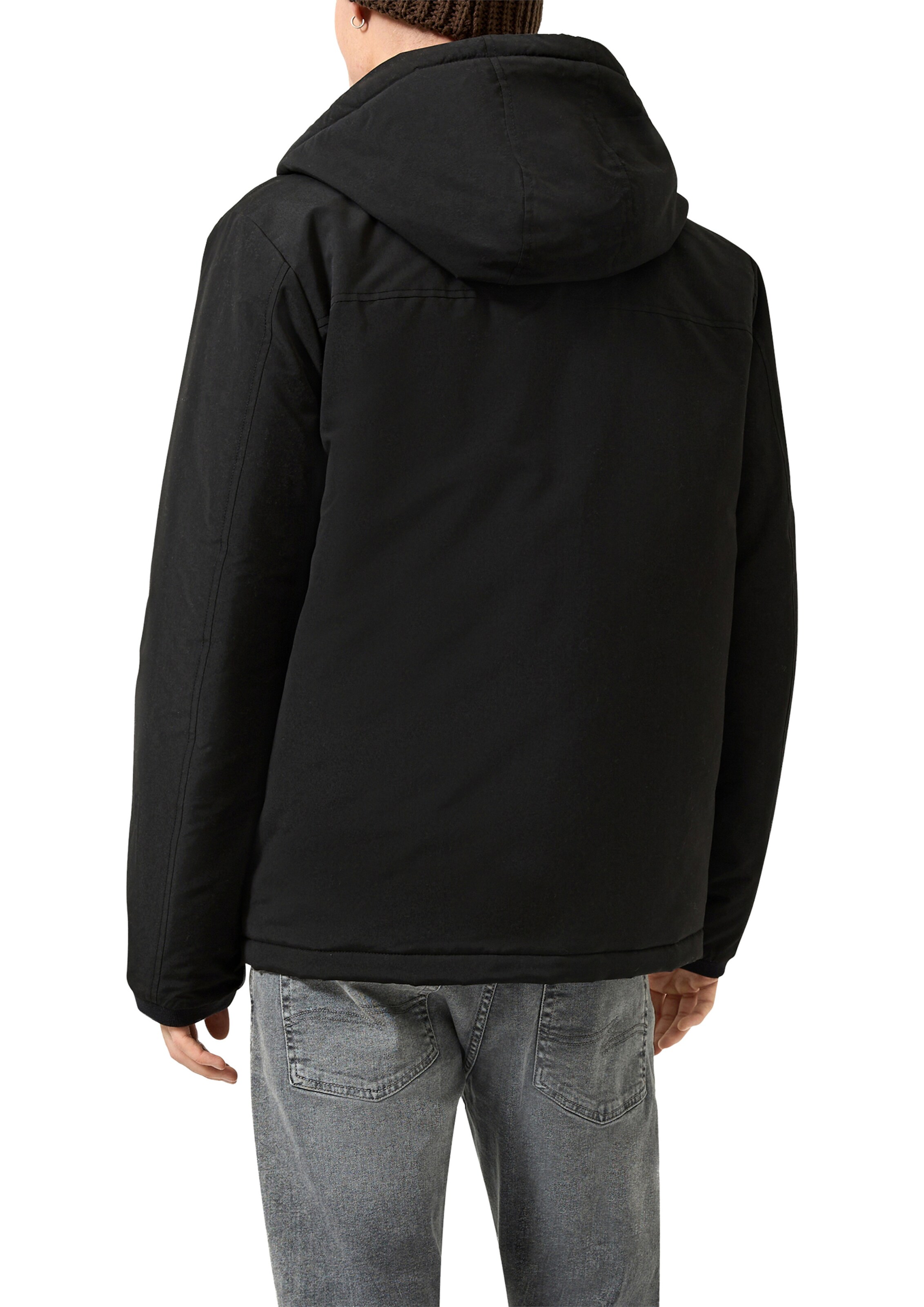 Veste d’hiver QS en noir : derrière
