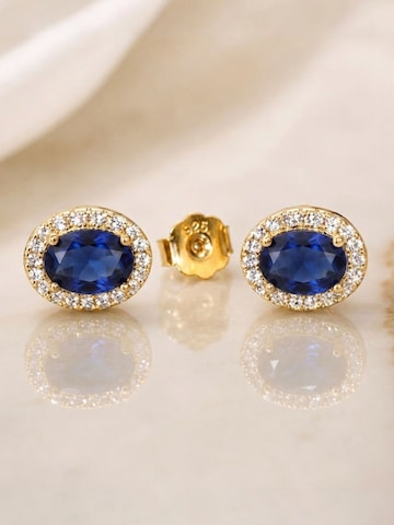 VANGUERATI Oorbellen 'Oval Sapphire Zirconia Halo Stud | 18K Gold Plated Sterling Silver' in Blauw