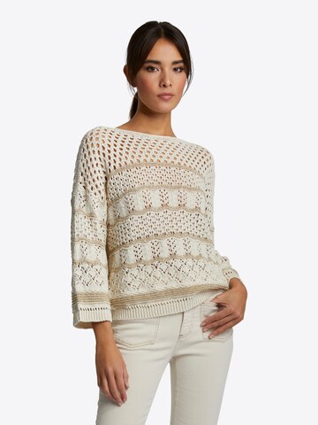 Rich & Royal Sweater in White: front