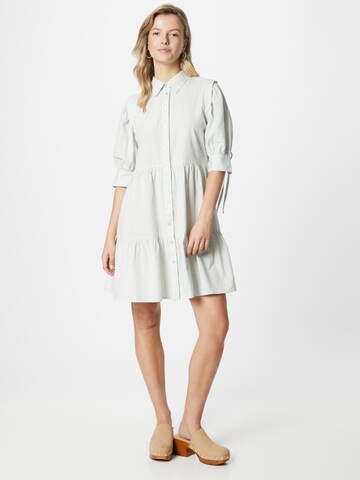 Robe-chemise 'AMORA' VILA ROUGE en blanc : devant