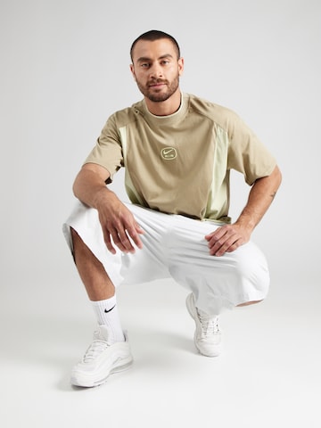 Nike Sportswear Shirt 'AIR' in Groen