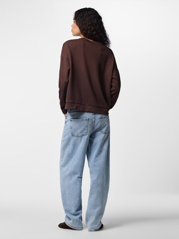 PIECES Sweatshirt in Braun