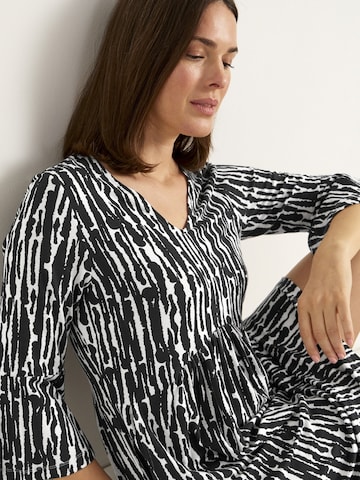 Robe Cellbes of Sweden en noir