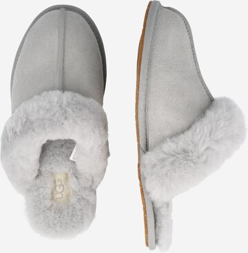 UGG Huisschoenen 'SCUFFETTE II' in Grijs