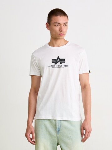 ALPHA INDUSTRIES T-Shirt in Weiß: Vorderseite
