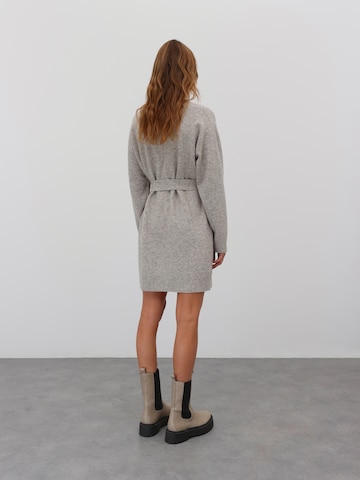 EDITED - Vestido 'Mariana' en gris