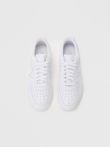 Nike Sportswear Sneakers laag 'Air Force 1 '07' in Wit