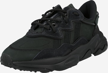 Sneaker bassa 'Ozweego' di ADIDAS ORIGINALS in nero: frontale