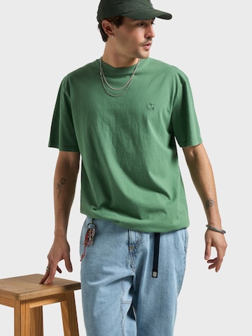 Maglietta ' ESSENTIAL ' di Trendsplant in verde: frontale
