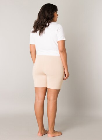 BASE LEVEL CURVY Skinny Pants in Beige