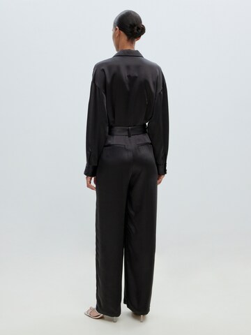 juoda EDITED Vienos dalies kostiumas 'Jumpsuit'