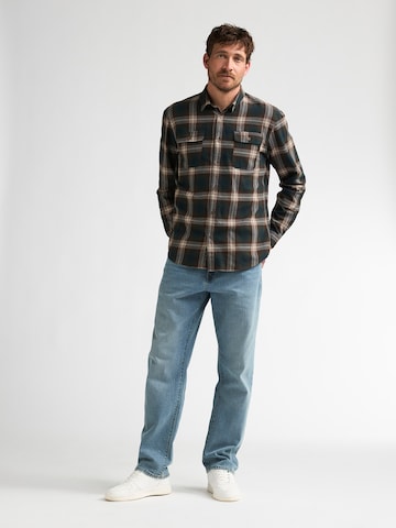 Petrol Industries - Ajuste regular Camisa en verde