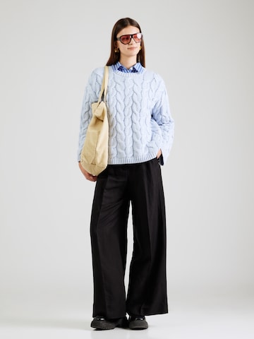 Pull-over Gina Tricot en bleu