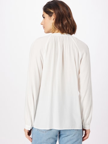 COMMA Blouse in Wit